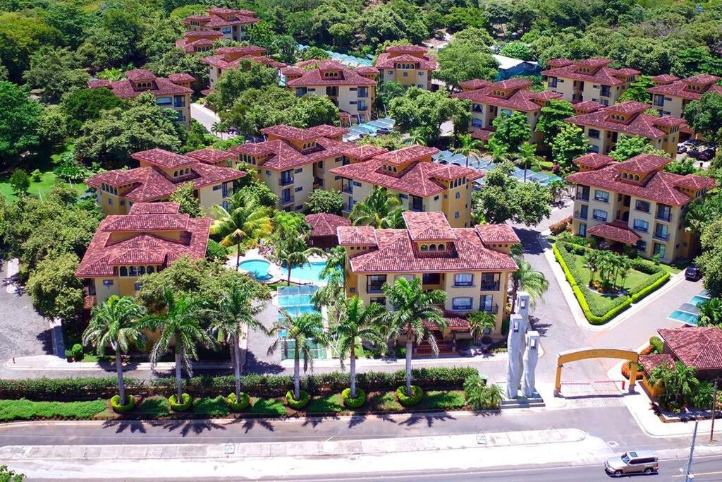 The Oaks Tamarindo Pool Front Condominiums Fast Wifi מראה חיצוני תמונה